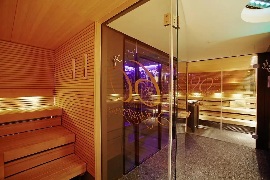 Savoy Hotel Cologne