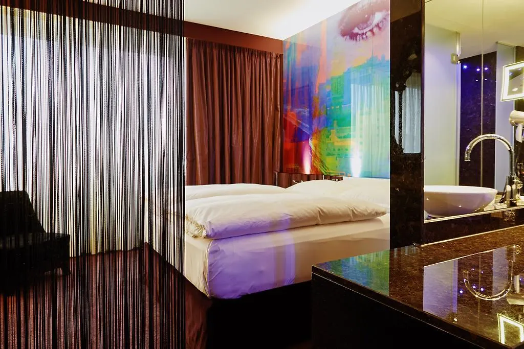 Savoy Hotel Cologne 4*,  Germany
