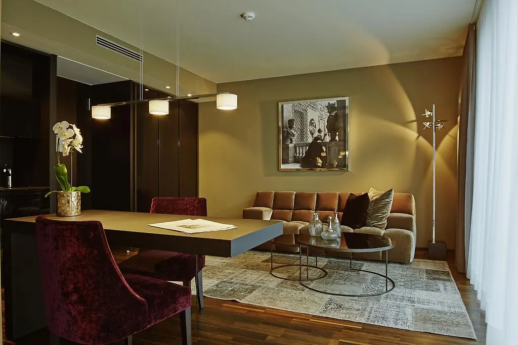 Savoy Hotel Cologne